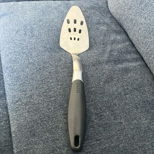 EKCO Stainless Steel Cake and Pie Server Slotted Spatula